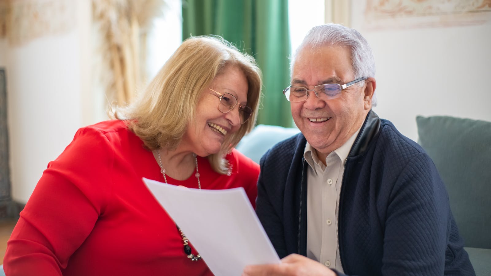Senior couple enjoying healthy lifestyle